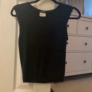 CHANEL 100% cashmere top